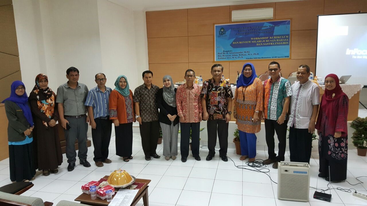 Gambar Prodi BSI Melaksanakan Review Kurikulum